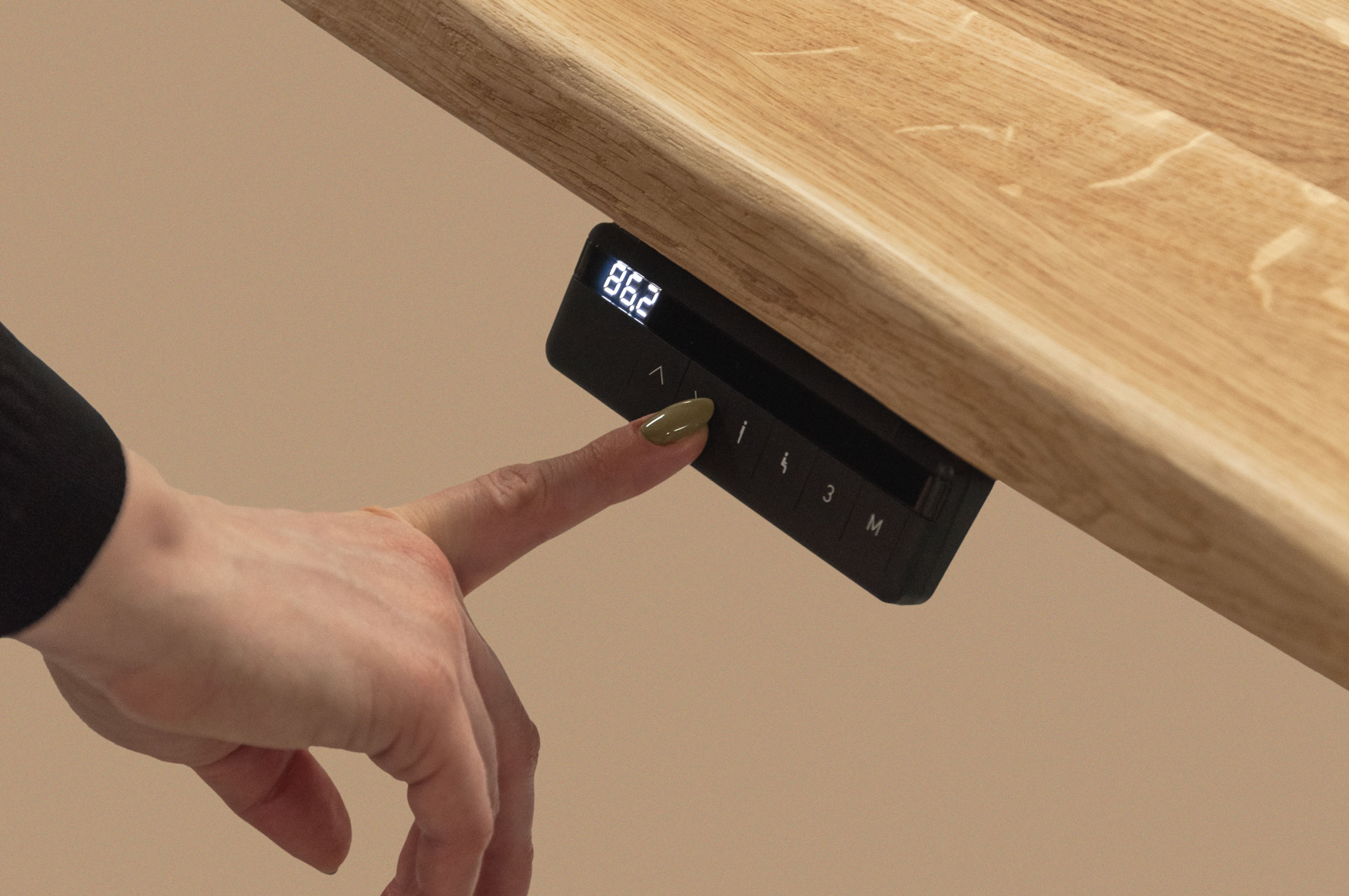 Terra Line four-legged automatic adjustable standing desk